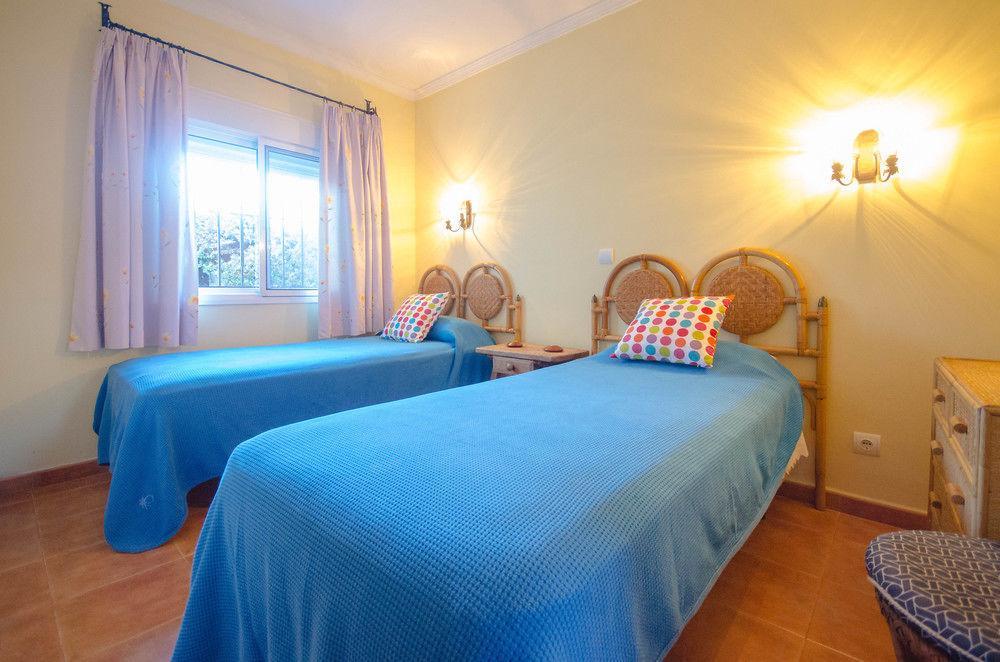 Galindo Beach El Saladillo Estepona Ngoại thất bức ảnh