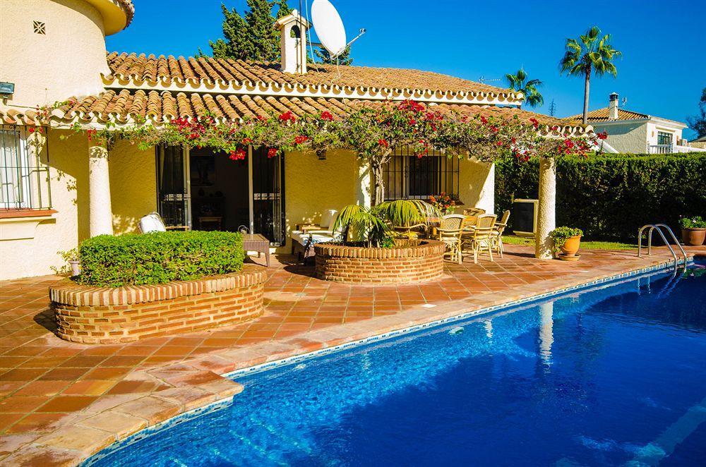 Galindo Beach El Saladillo Estepona Ngoại thất bức ảnh