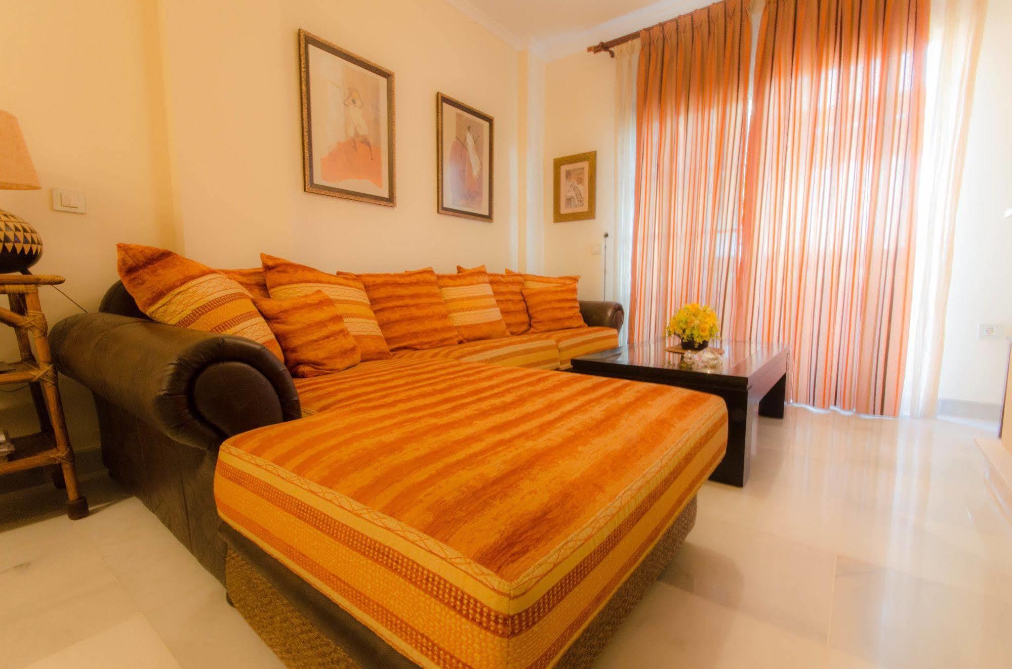 Galindo Beach El Saladillo Estepona Ngoại thất bức ảnh