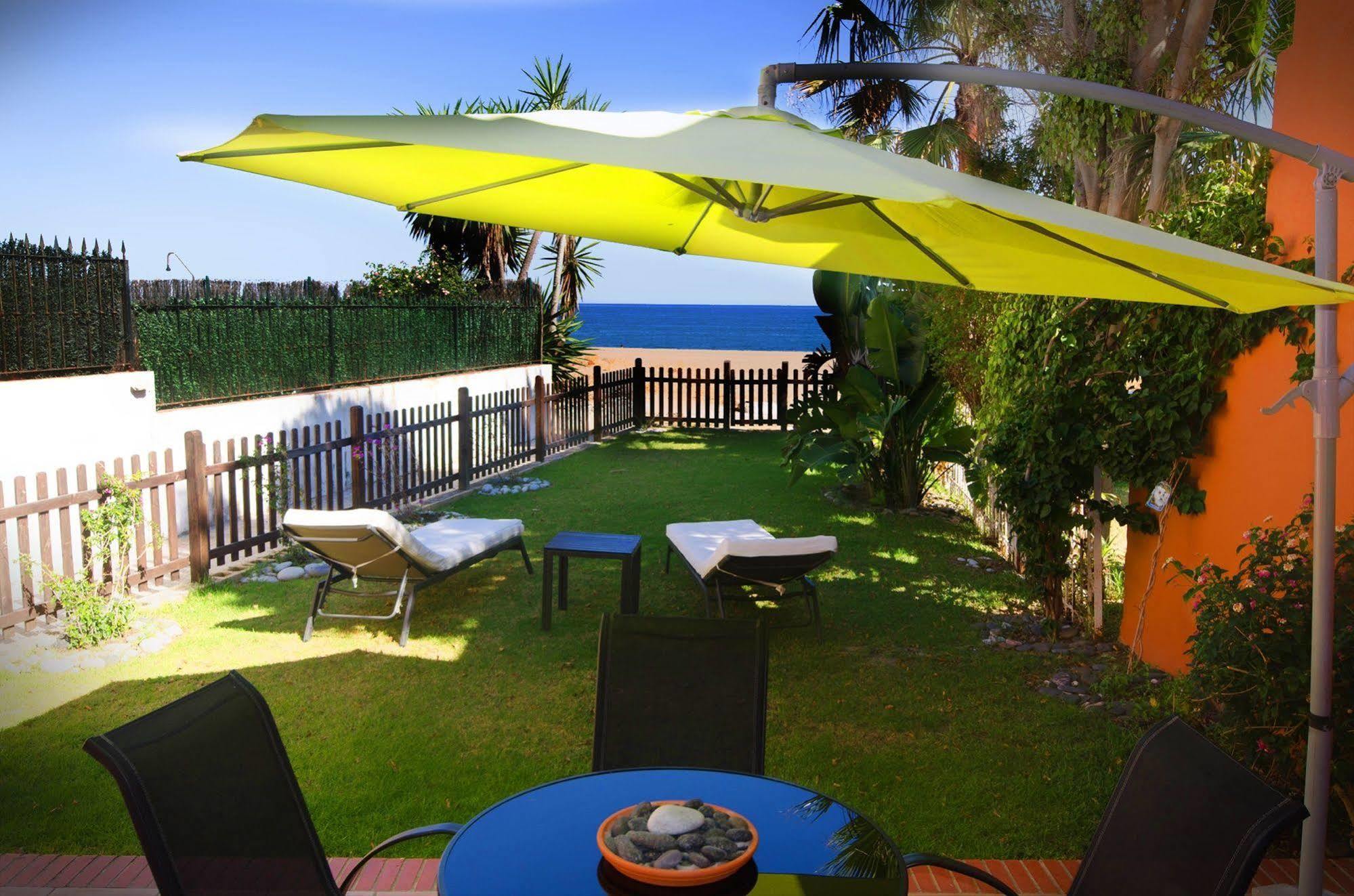 Galindo Beach El Saladillo Estepona Ngoại thất bức ảnh